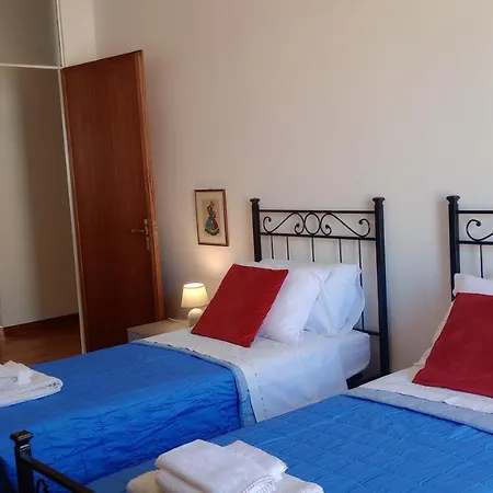 Apartman Spazioso Trilocale In